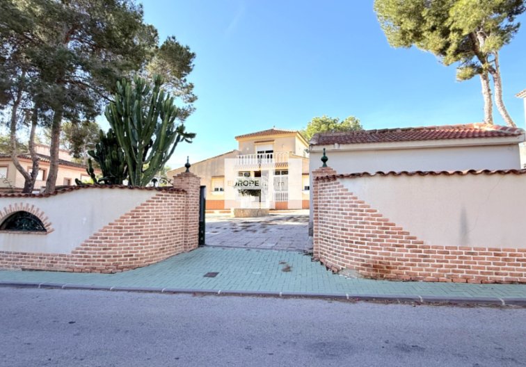 villa - Wiederverkauf - Pilar de la Horadada - Costa Blanca