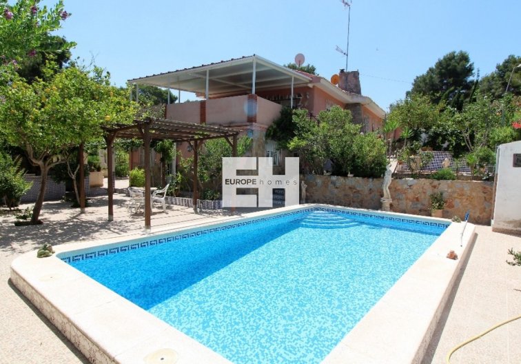 villa - Wiederverkauf - Torrevieja - Los Balcones 