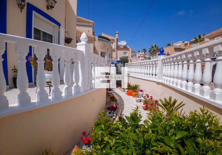 villa - Wiederverkauf - Villamartin - Costa Blanca