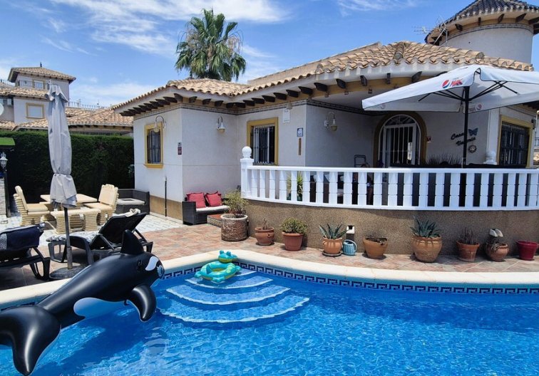 villa - Wiederverkauf - Villamartin - Costa Blanca