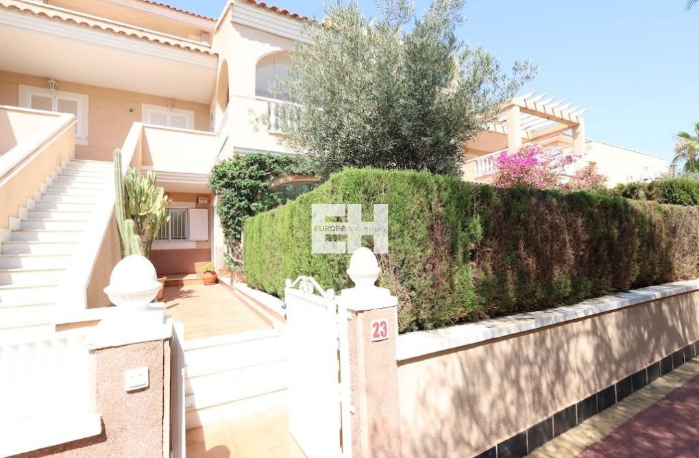 Wiederverkauf - Bungalow - Orihuela Costa - Costa Blanca