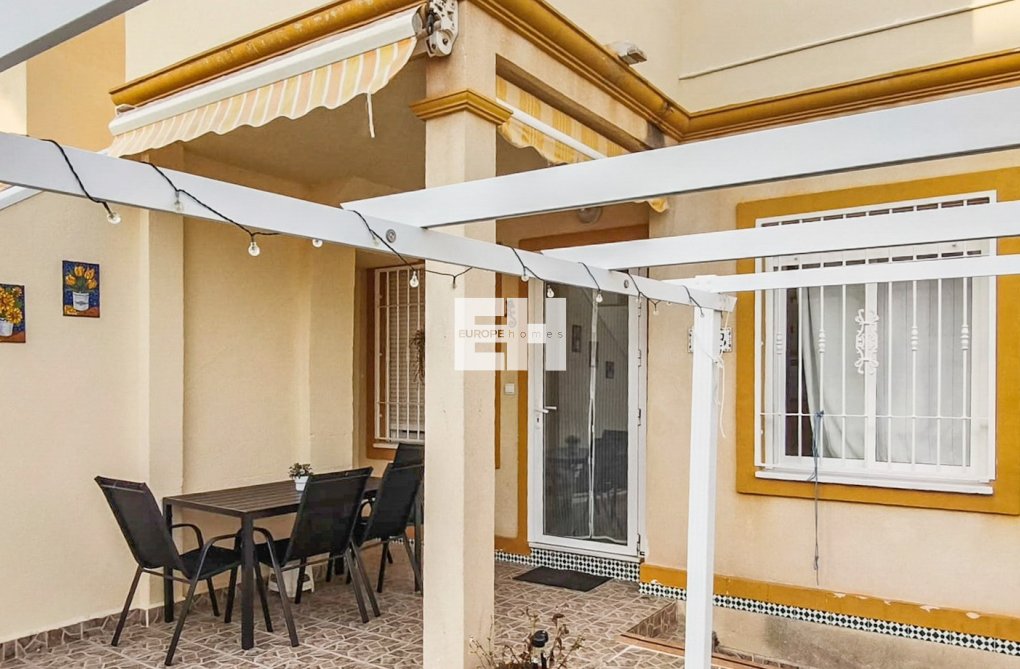 Wiederverkauf - Bungalow - Orihuela Costa - Costa Blanca