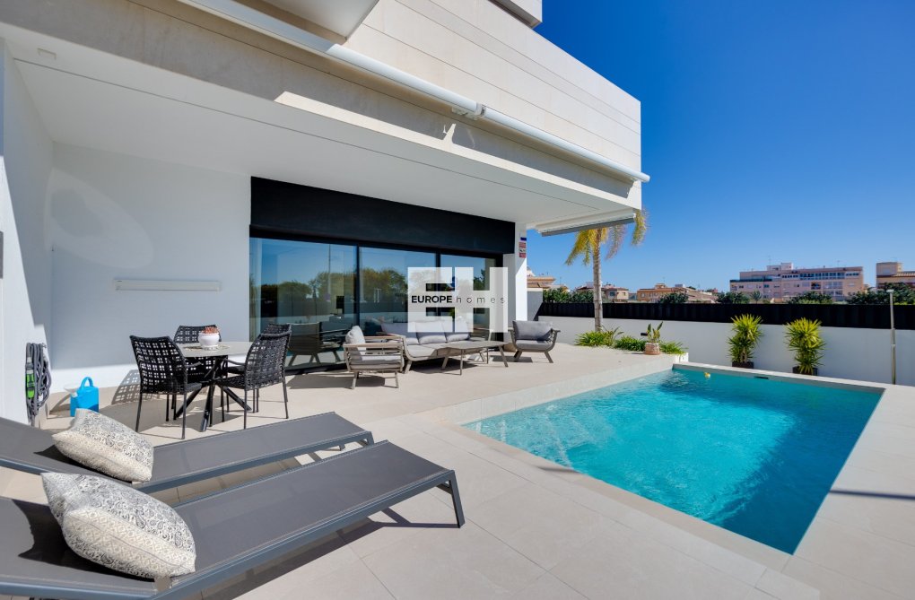 Wiederverkauf - Bungalow - Pilar de la Horadada - Costa Blanca