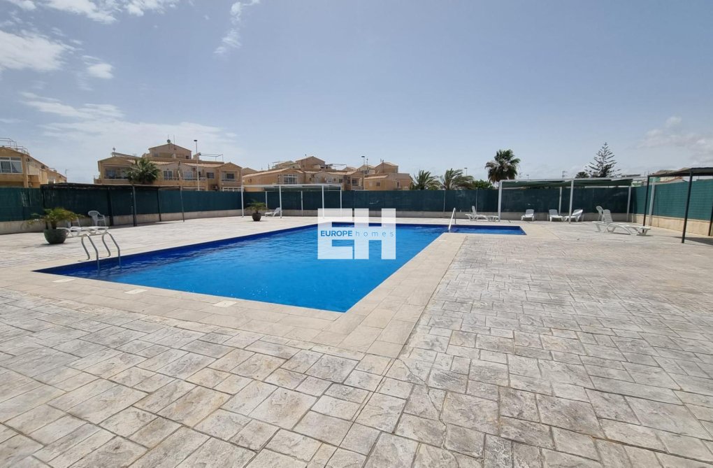 Wiederverkauf - Bungalow - Torrevieja - La Siesta - El Salado - Torreta