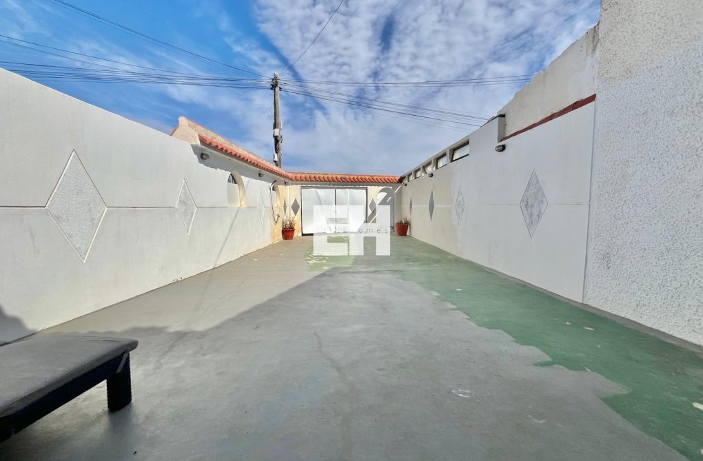 Wiederverkauf - Bungalow - Torrevieja - La Siesta - El Salado - Torreta