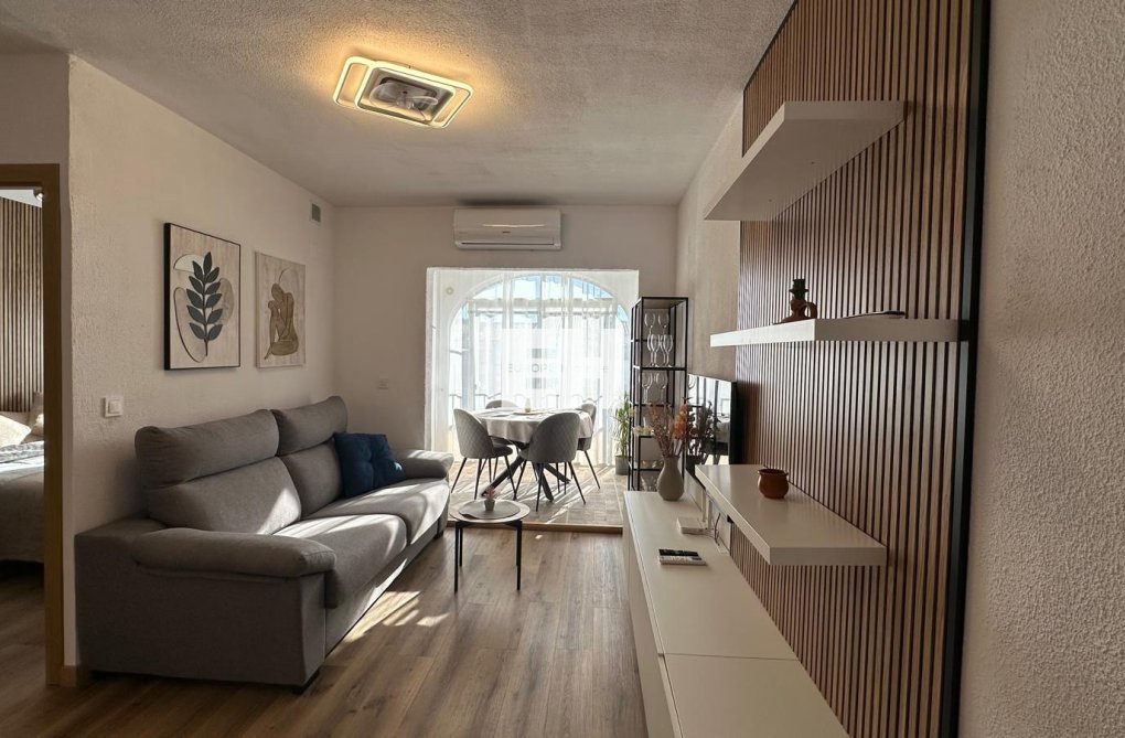 Wiederverkauf - Bungalow - Torrevieja - Los Balcones - Los Altos Del Edén