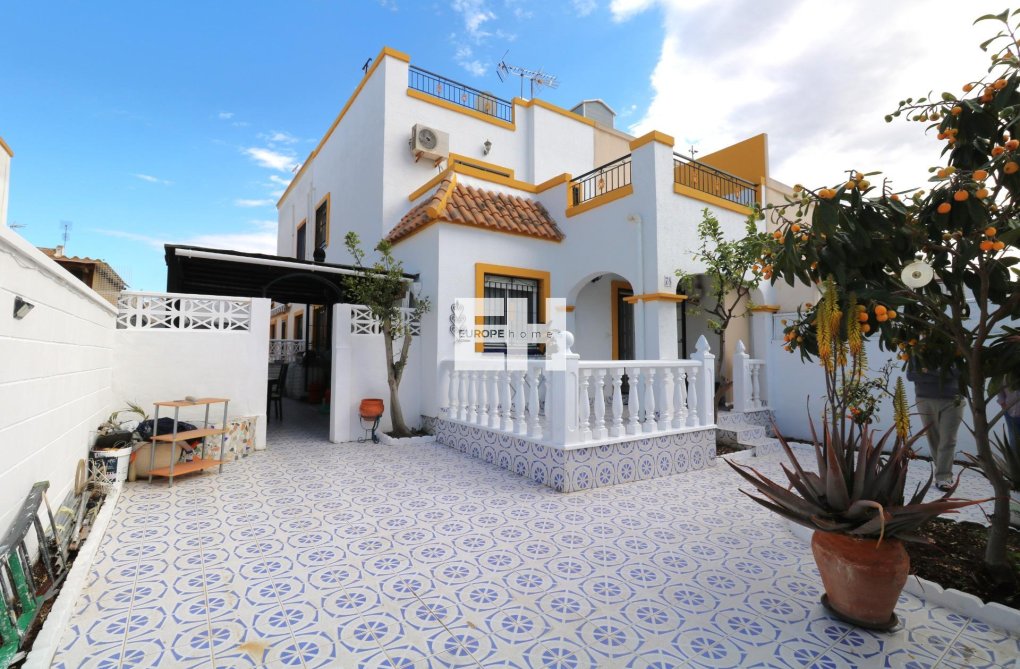 Wiederverkauf - Quad House - Torrevieja - Carrefour