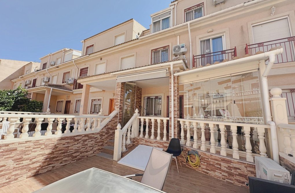 Wiederverkauf - Semi Detached - Orihuela Costa - La Zenia