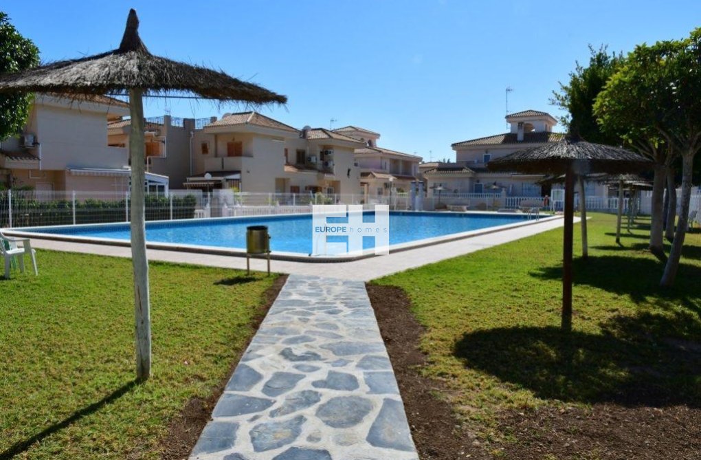 Wiederverkauf - Semi Detached - Orihuela Costa - Playa Flamenca