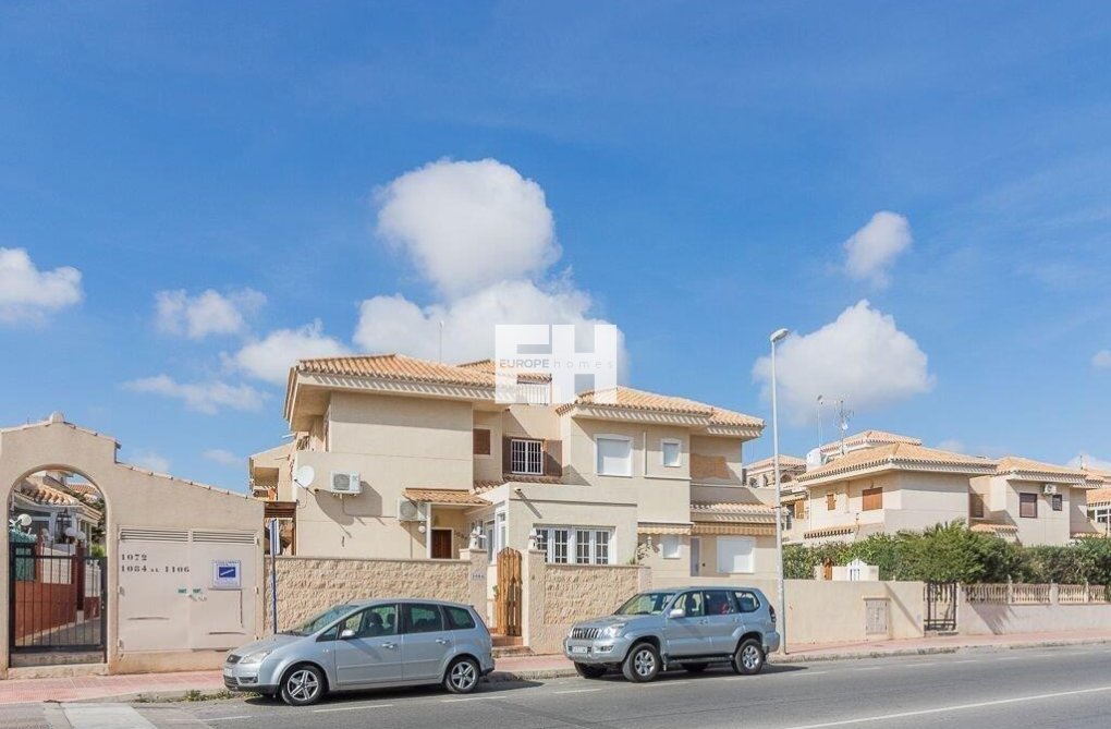 Wiederverkauf - Semi Detached - Orihuela Costa - Playa Flamenca