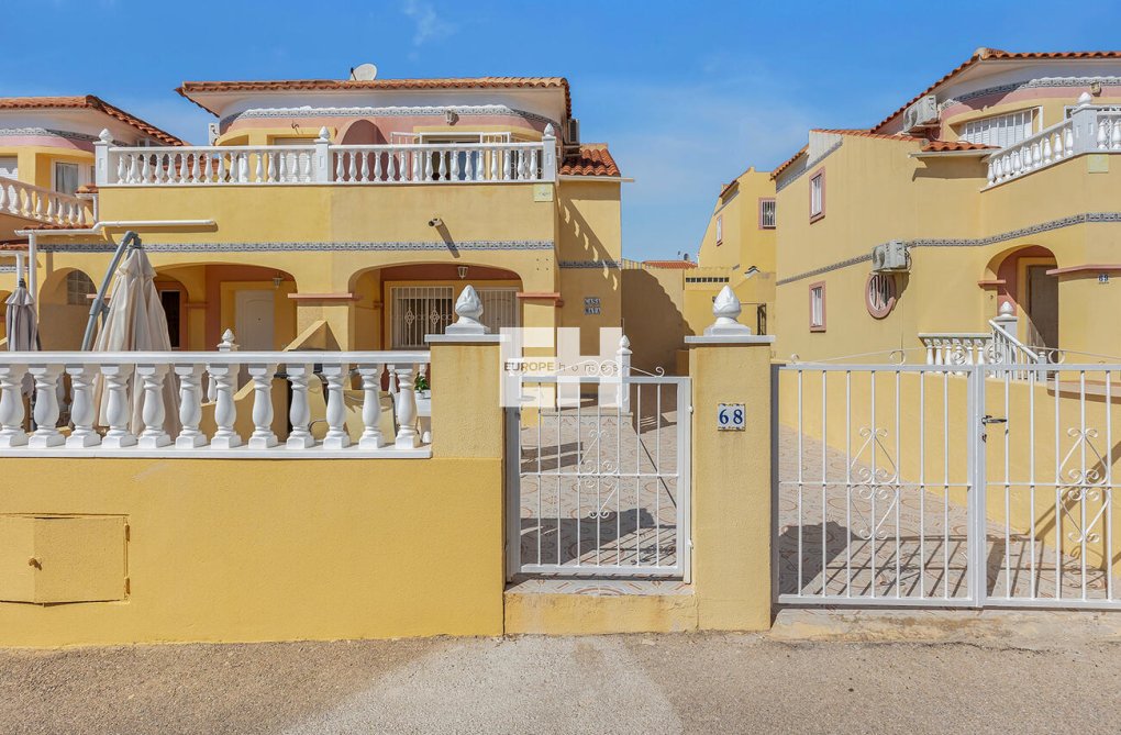 Wiederverkauf - Semi Detached Penthouse - Orihuela Costa - Costa Blanca