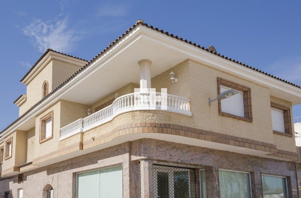 Wiederverkauf - town house - Los Alcázares - Centro