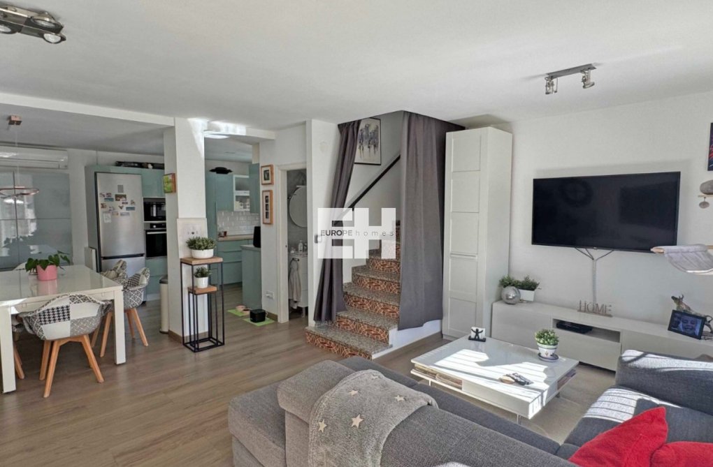 Wiederverkauf - town house - Orihuela Costa - Costa Blanca