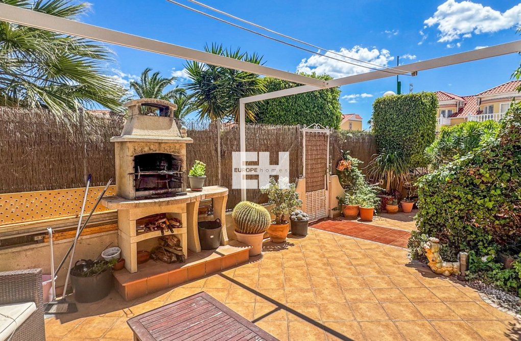 Wiederverkauf - town house - Orihuela Costa - Costa Blanca