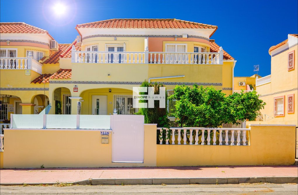 Wiederverkauf - town house - Orihuela Costa - Las Filipinas