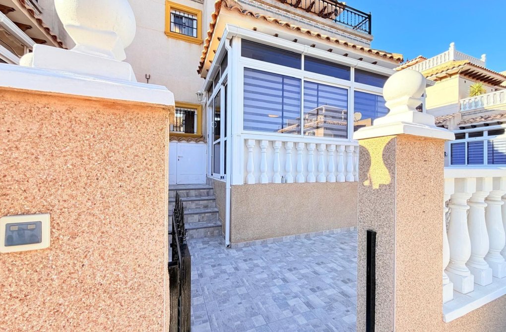 Wiederverkauf - town house - Orihuela Costa - Las Filipinas
