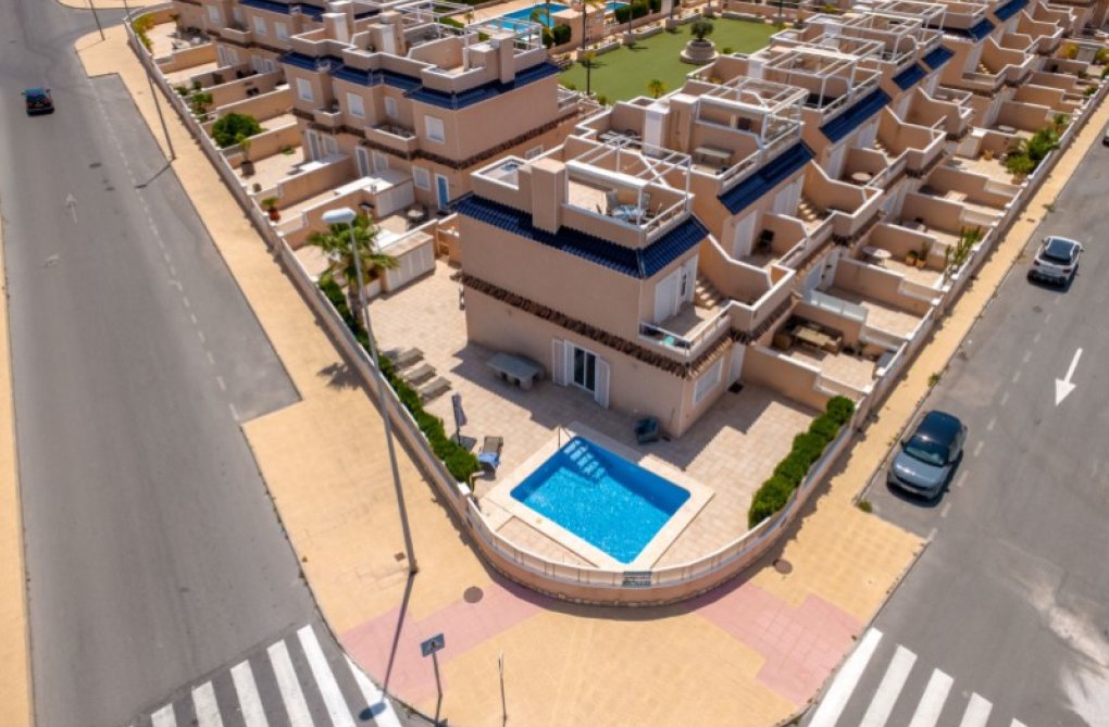 Wiederverkauf - town house - Orihuela - Inland