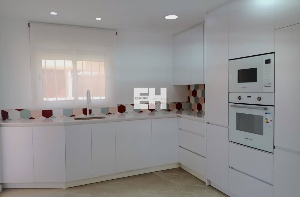 Wiederverkauf - town house - Pilar de la Horadada