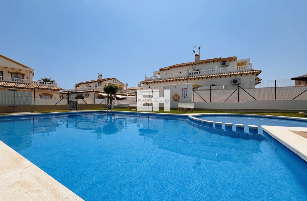 Wiederverkauf - town house - Playa Flamenca - Costa Blanca