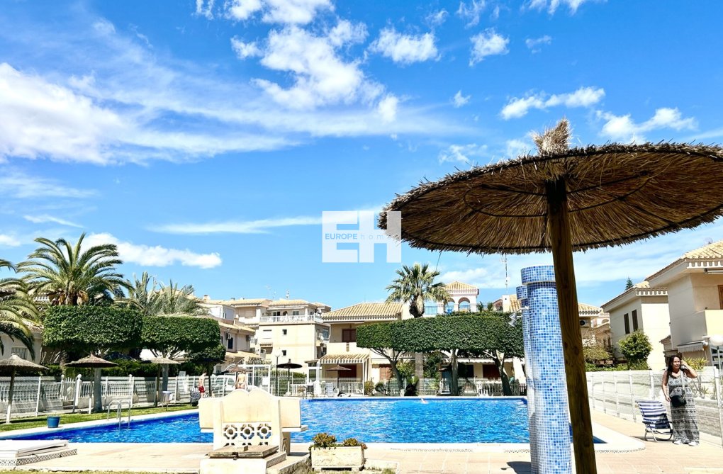 Wiederverkauf - town house - Playa Flamenca - Costa Blanca
