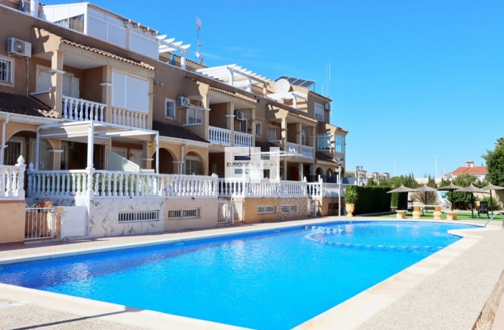 Wiederverkauf - town house - Playa Flamenca - Costa Blanca