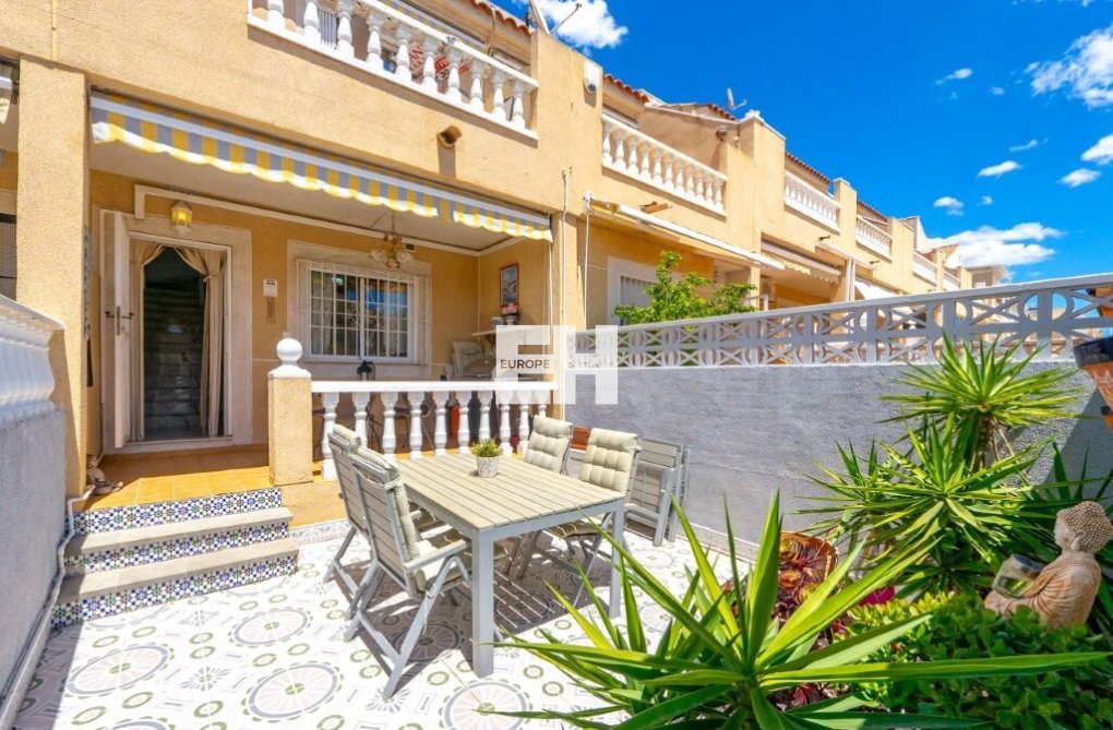Wiederverkauf - town house - Torrevieja - Aguas Nuevas