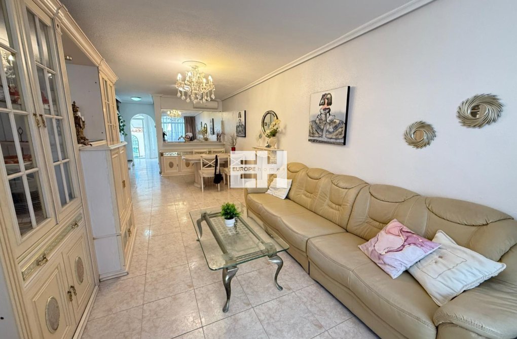 Wiederverkauf - town house - Torrevieja - Calas Blanca