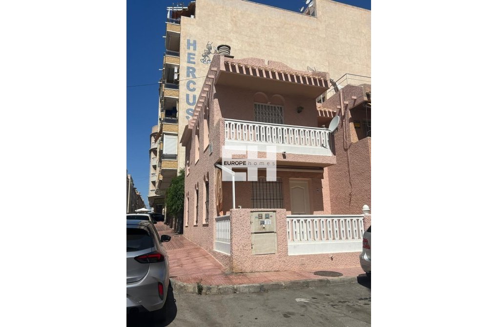 Wiederverkauf - town house - Torrevieja - Centro