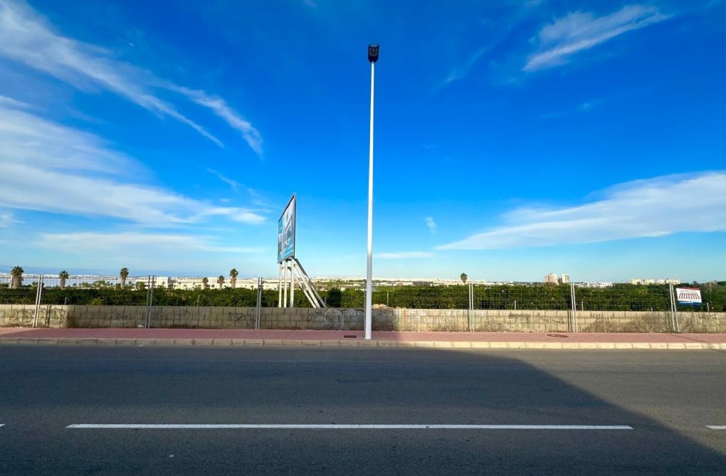Wiederverkauf - town house - Torrevieja - La Siesta