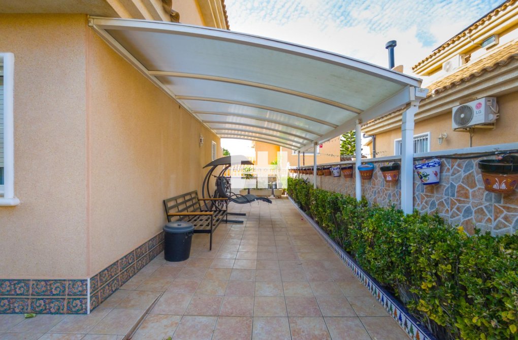 Wiederverkauf - town house - Torrevieja - Los Balcones - Los Altos Del Edén