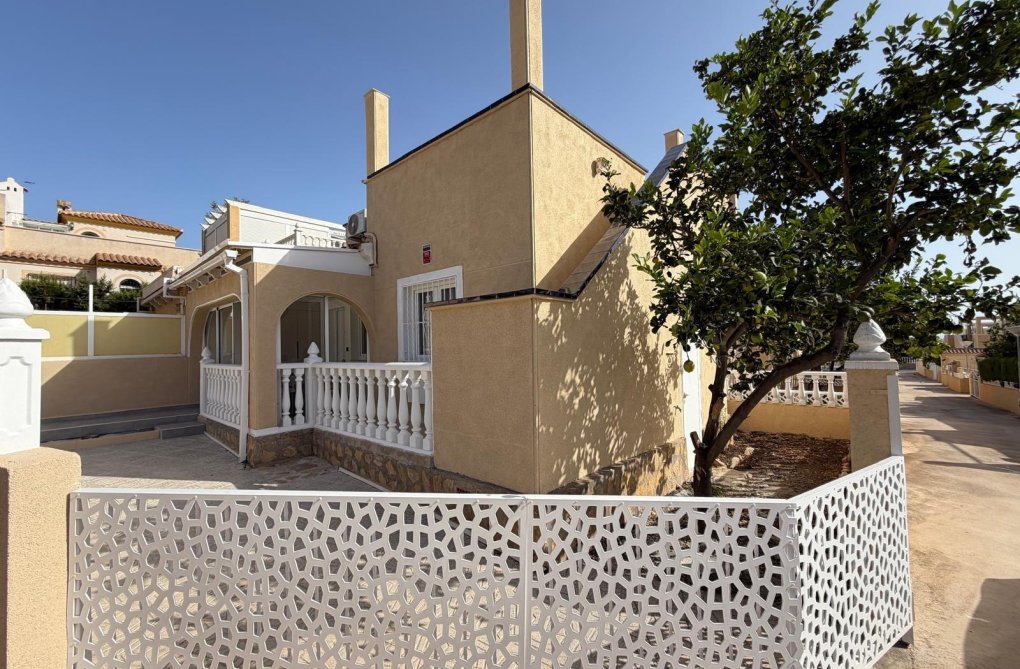Wiederverkauf - town house - Torrevieja - Miramar - Torre Del Moro