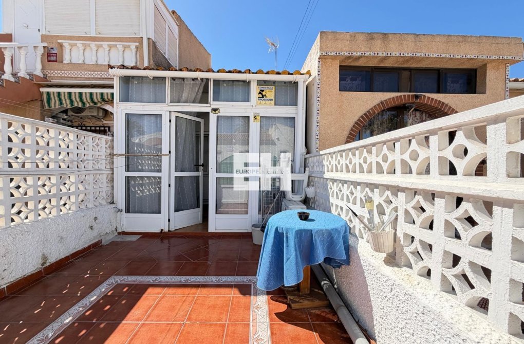 Wiederverkauf - town house - Torrevieja - Nueva Torrevieja
