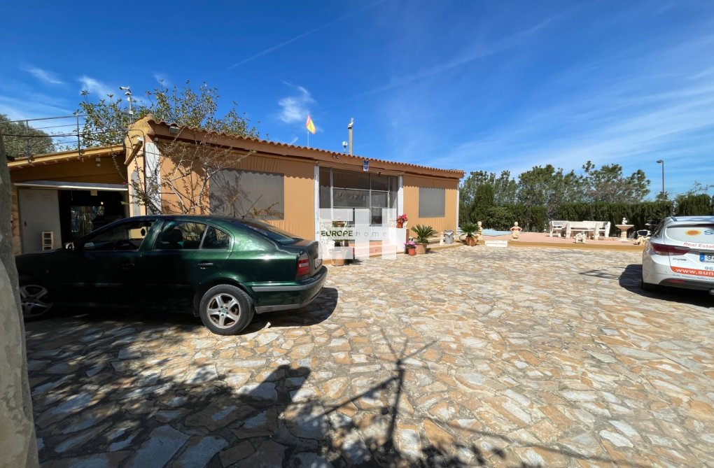 Wiederverkauf - villa - Guardamar del Segura - Costa Blanca