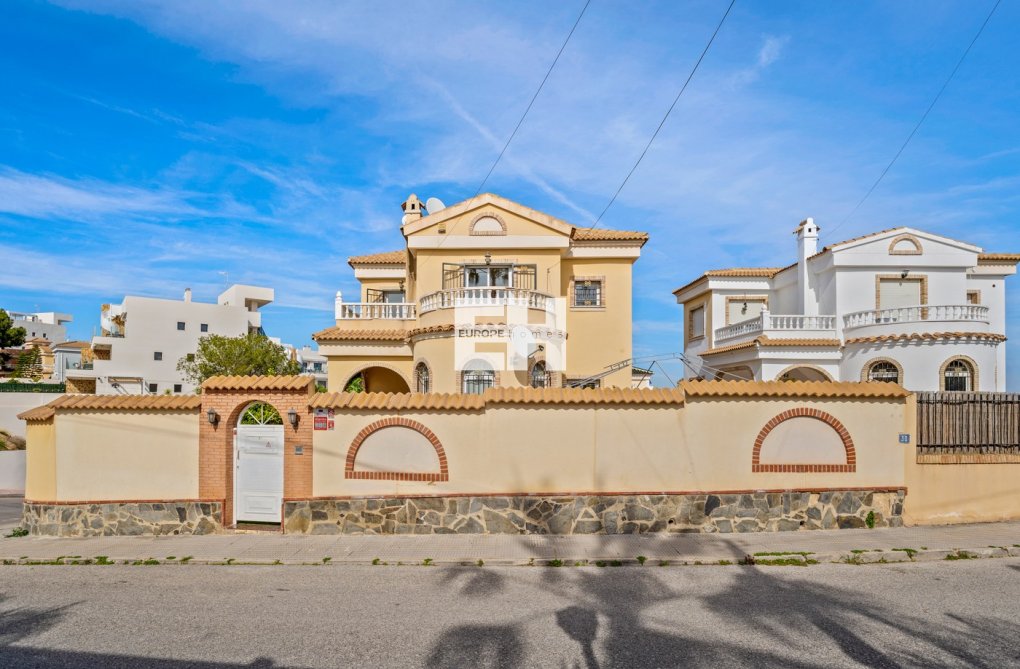 Wiederverkauf - villa - Orihuela Costa - Costa Blanca