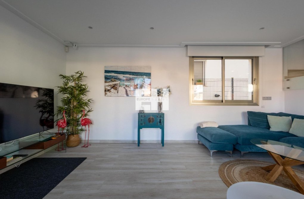 Wiederverkauf - villa - Orihuela Costa - Costa Blanca