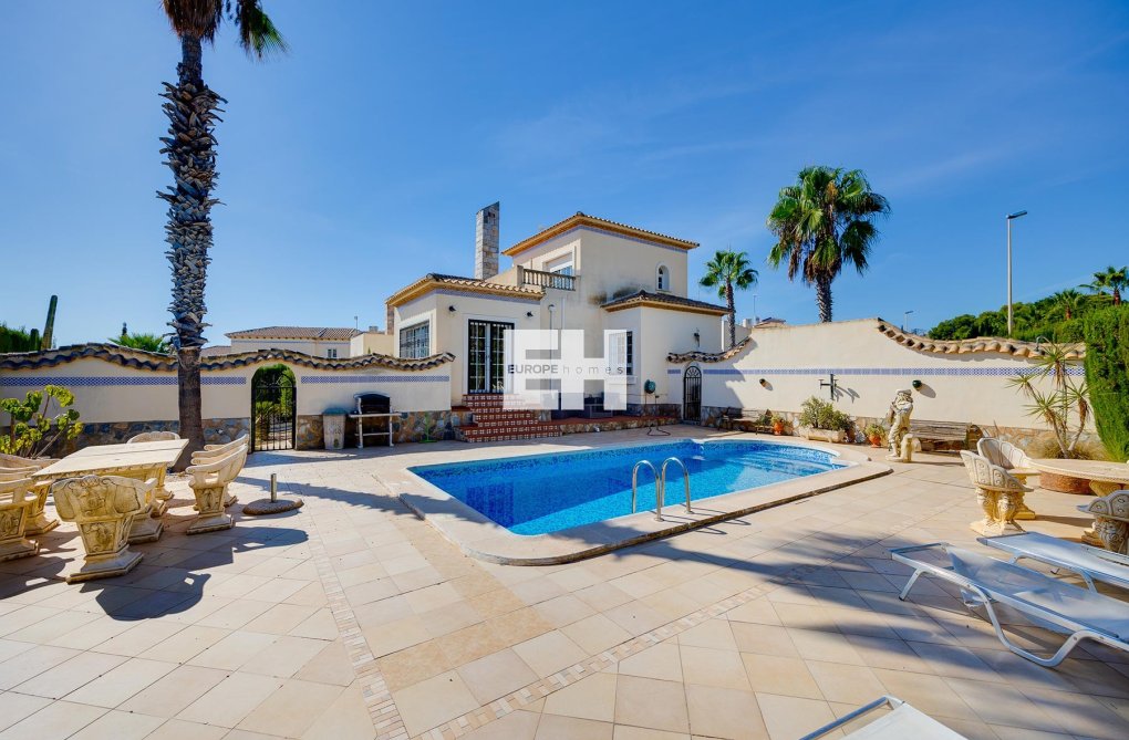 Wiederverkauf - villa - Orihuela Costa - Costa Blanca