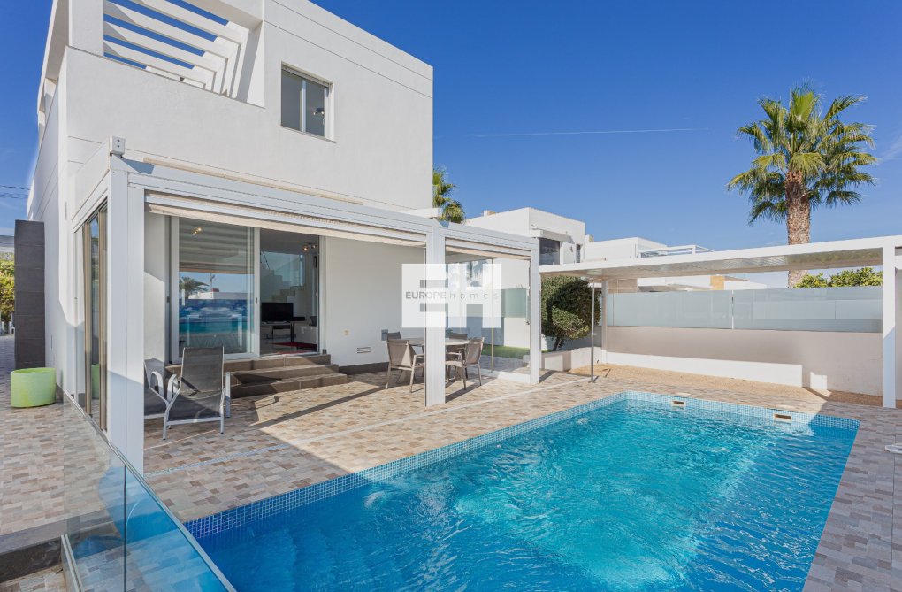 Wiederverkauf - villa - Orihuela Costa - Costa Blanca
