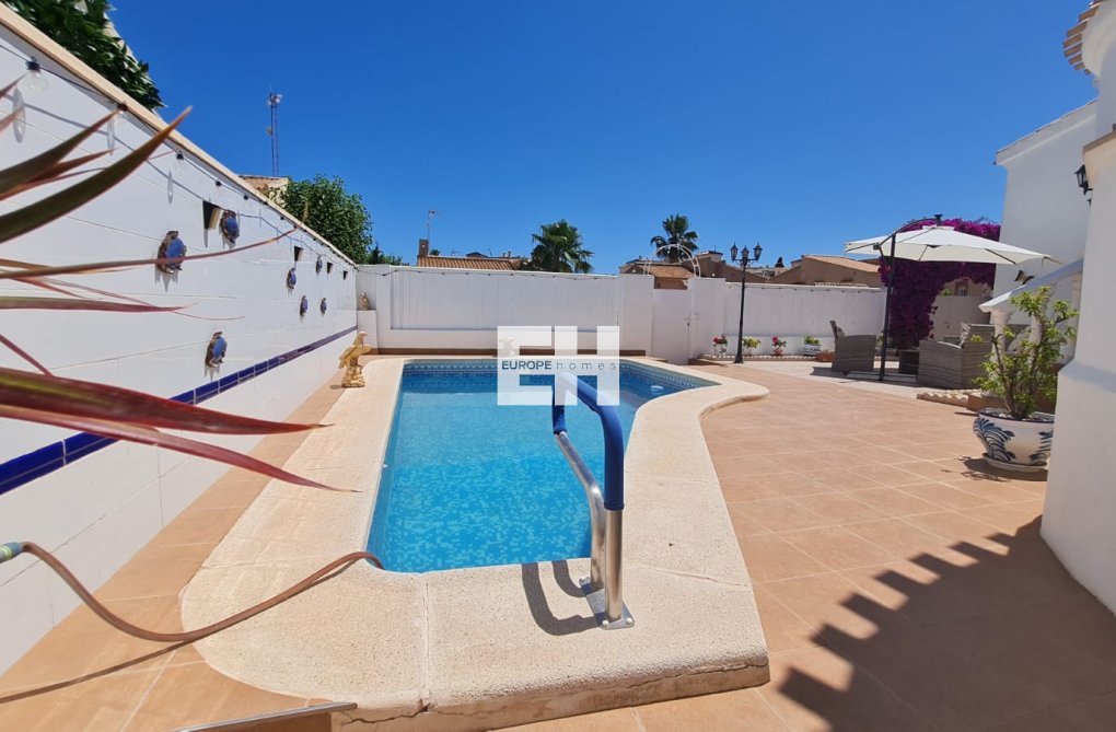 Wiederverkauf - villa - Orihuela Costa - Costa Blanca