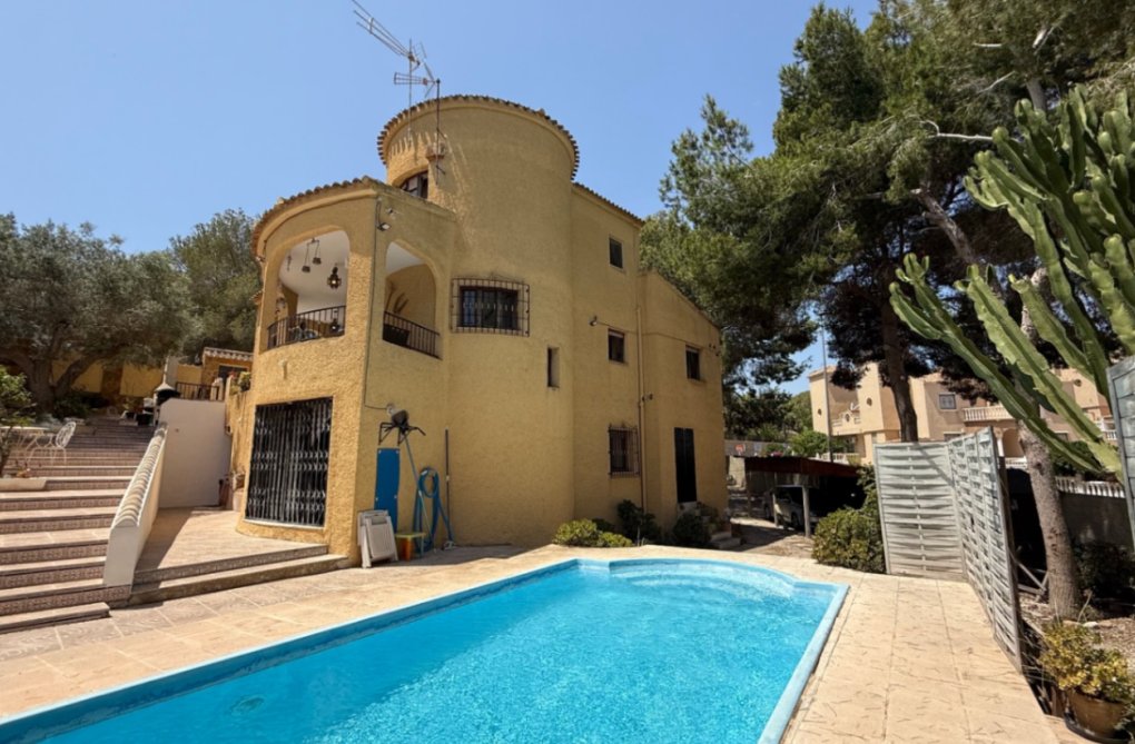Wiederverkauf - villa - Orihuela - Inland