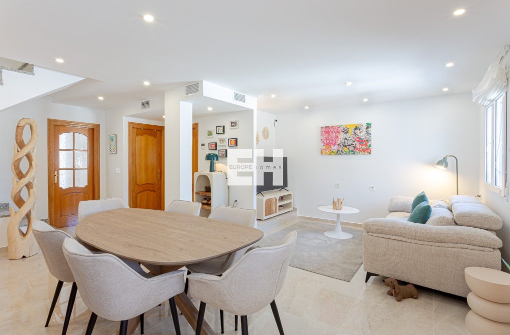 Wiederverkauf - villa - Pilar de la Horadada - Costa Blanca