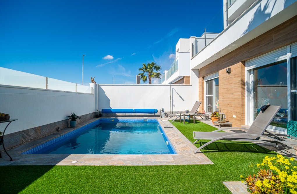 Wiederverkauf - villa - Pilar de la Horadada - Costa Blanca