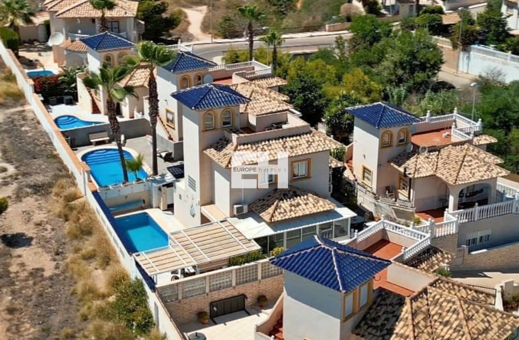 Wiederverkauf - villa - Playa Flamenca - Costa Blanca