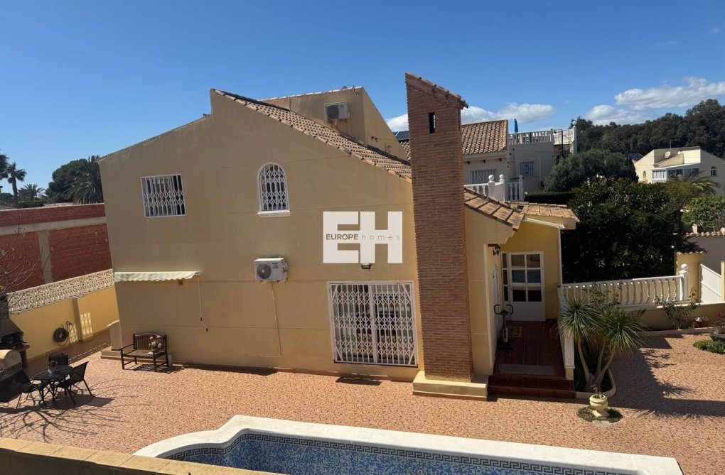 Wiederverkauf - villa - Playa Flamenca - Costa Blanca
