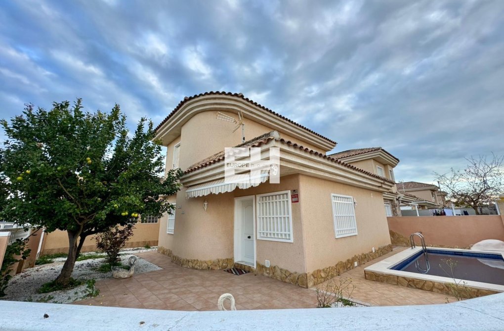 Wiederverkauf - villa - Torrevieja - Costa Blanca