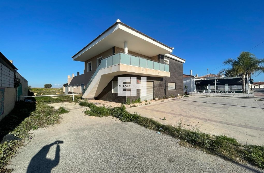 Wiederverkauf - villa - Torrevieja - La Siesta - El Salado - Torreta