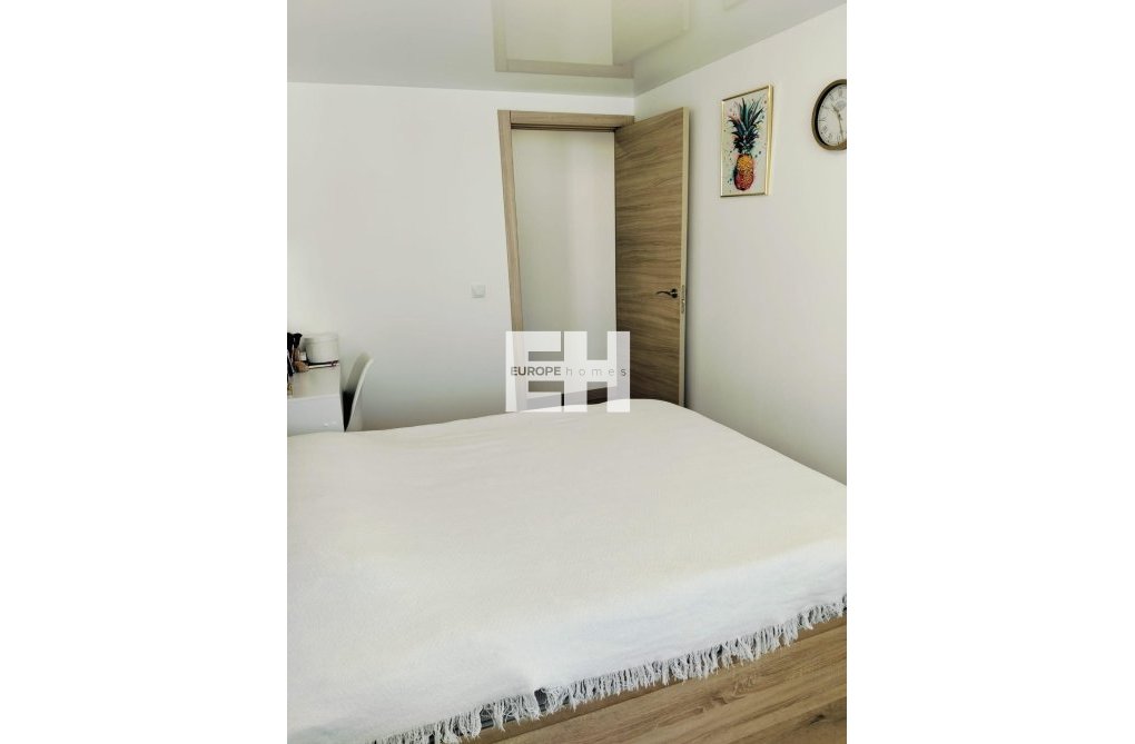 Wiederverkauf - Wohnung - Alicante - Altozano