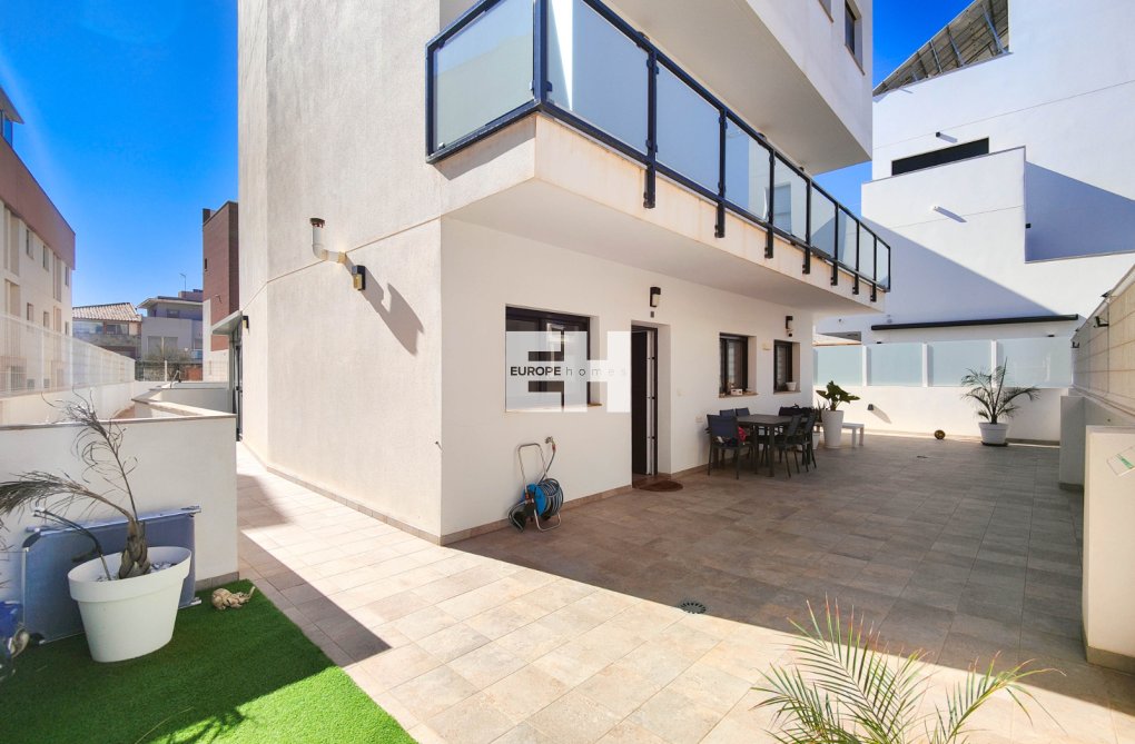 Wiederverkauf - Wohnung - Guardamar del Segura - Costa Blanca