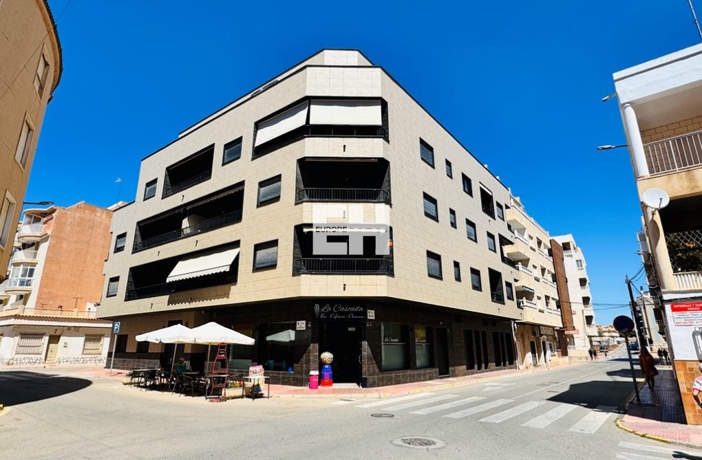 Wiederverkauf - Wohnung - La Mata - Costa Blanca