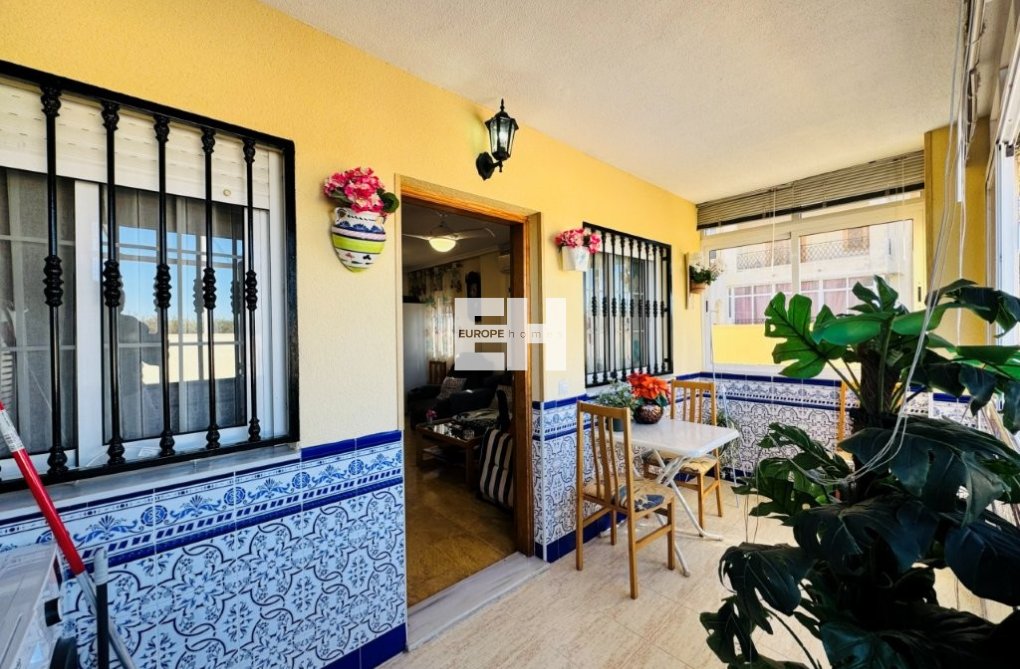 Wiederverkauf - Wohnung - La Mata - Costa Blanca