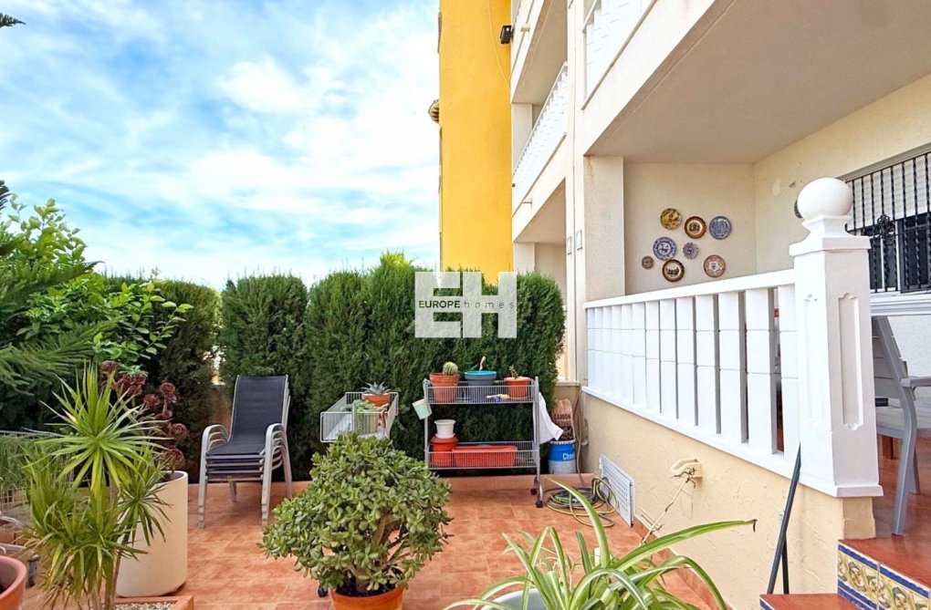 Wiederverkauf - Wohnung - Orihuela Costa - Costa Blanca